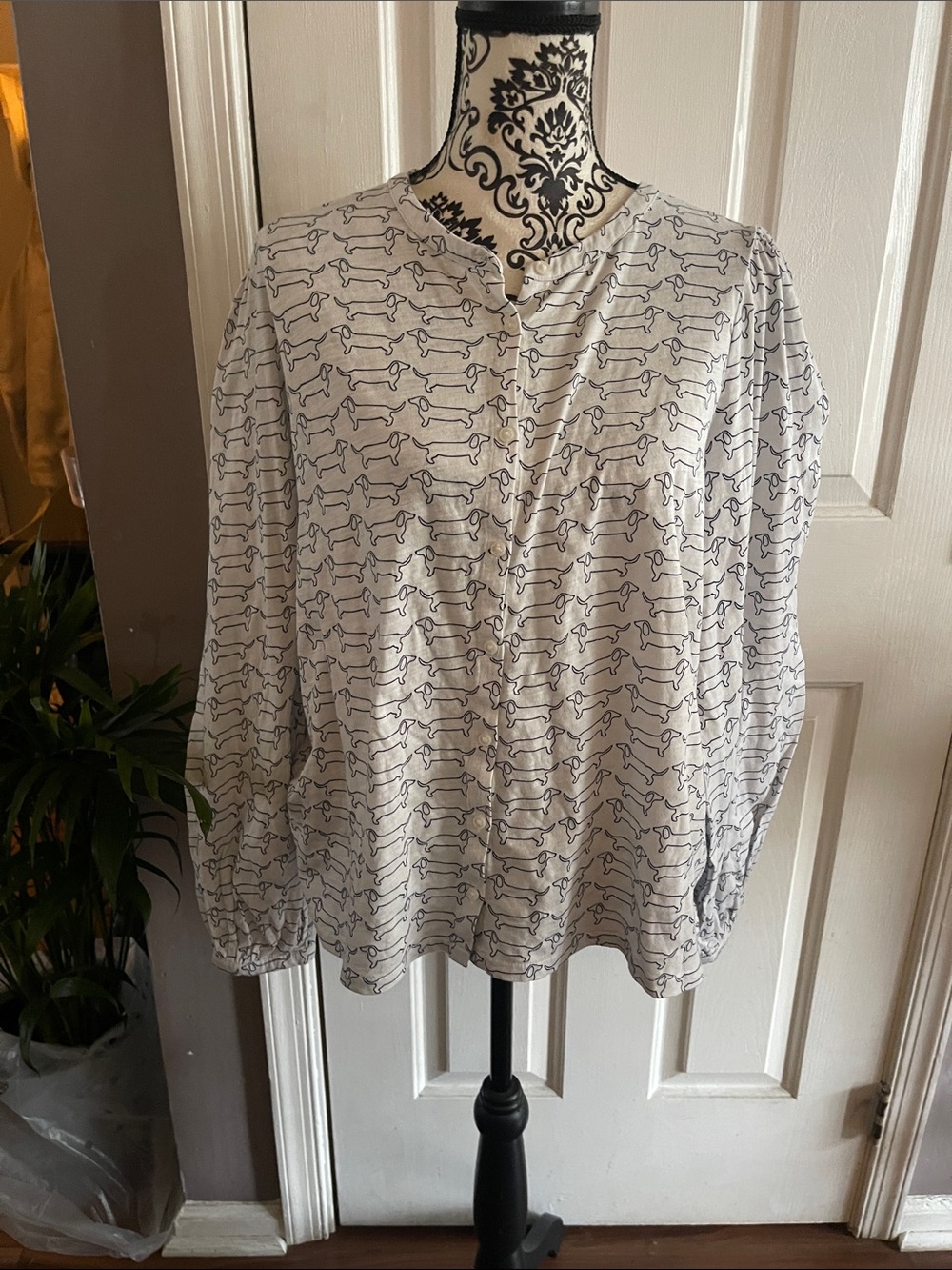 Boden White Button-Front Blouse with Dachshund Print